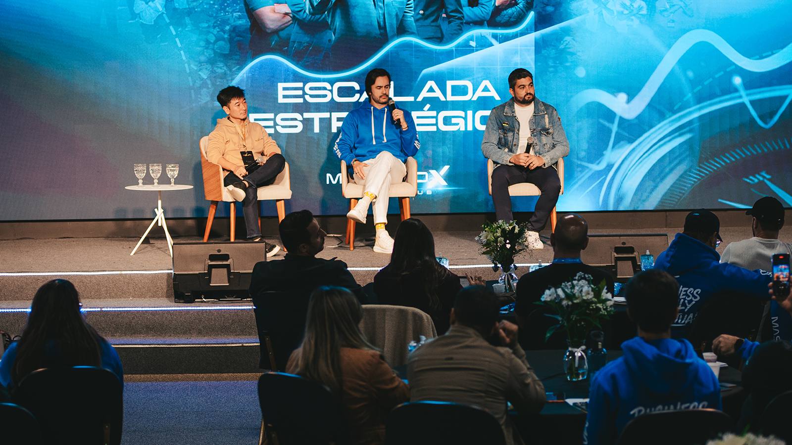 Painel Escalada Estratégica no palco